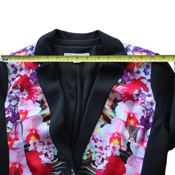 Boston Proper Vibrant Floral Blazer with Black Accents - Picture 6 of 10